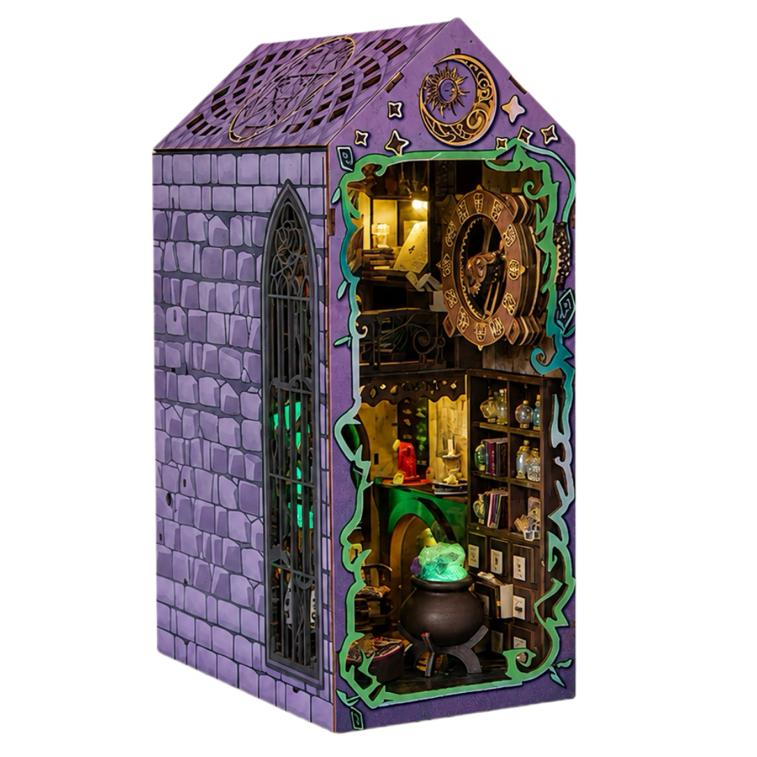 Mystic Theurge's Hut Mini World