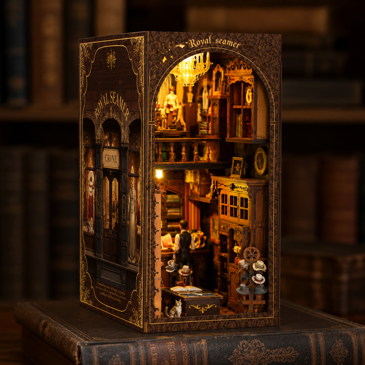Royal Seamer Mini World